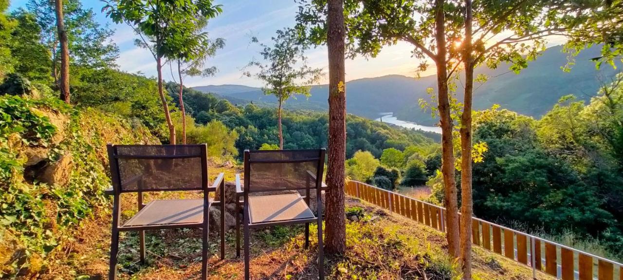 O Souto Da Aldea Ribeira Sacra Parada De Sil Kültér fotó